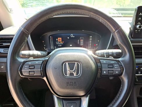 Used 2023 Honda Pilot Elite image 20