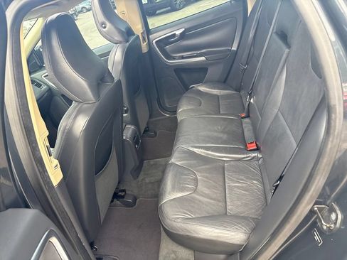 Used 2013 Volvo XC60 T6 AWD/4WD image 18