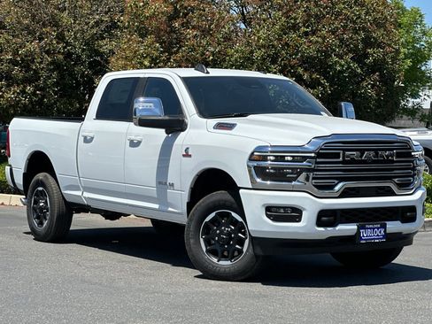 New 2025 RAM 2500 Laramie w/ Towing Technology Group image 2