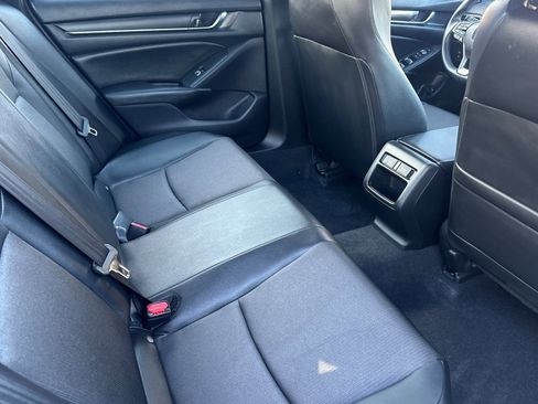 Used 2022 Honda Accord Sport image 18