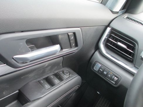 New 2026 GMC Terrain Elevation image 13