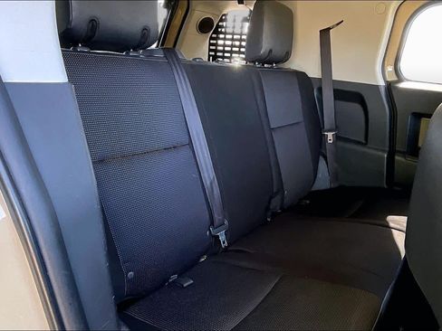 Used 2011 Toyota FJ Cruiser 4WD w/ Upgrade Pkg image 19