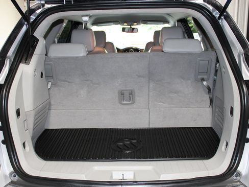 Used 2012 Buick Enclave Leather FWD image 32