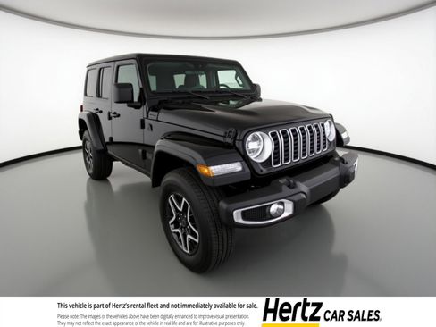 Used 2025 Jeep Wrangler Sahara image 1
