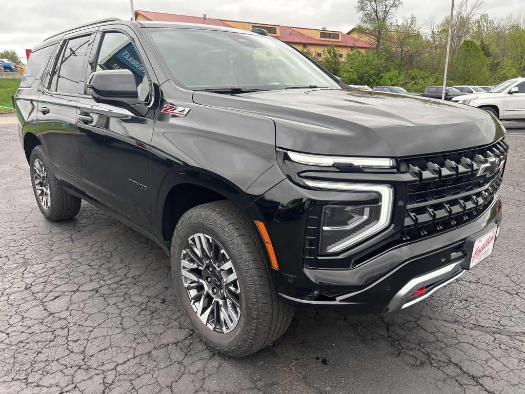 Used 2025 Chevrolet Tahoe Z71 AWD/4WD image 5