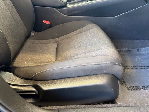 Used 2023 Honda Accord EX image 22