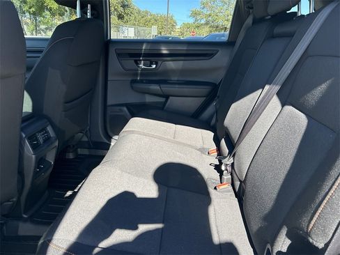 Used 2024 Honda CR-V Sport image 17