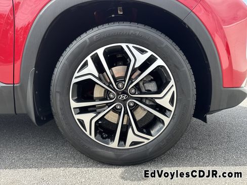 Used 2020 Hyundai Santa Fe SEL image 14