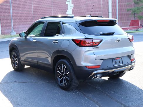 New 2026 Chevrolet TrailBlazer ACTIV w/ Convenience Package FWD image 7
