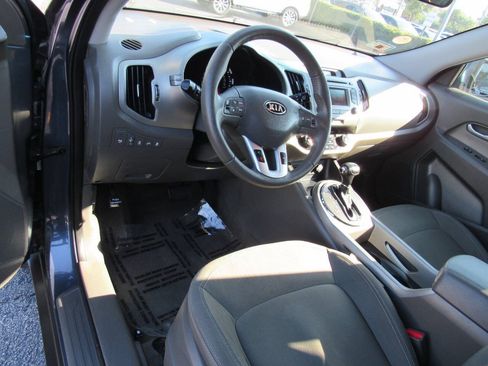 Used 2012 Kia Sportage EX AWD/4WD image 30