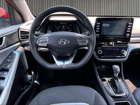 Used 2020 Hyundai Ioniq SEL FWD image 6
