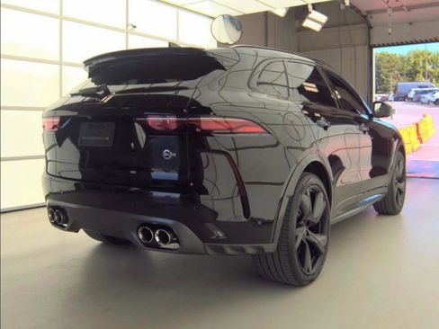Used 2021 Jaguar F-PACE SVR AWD/4WD image 2