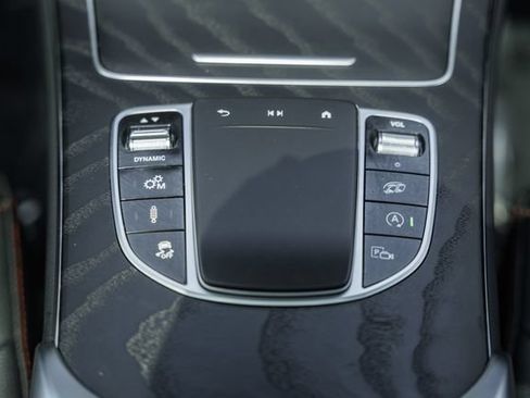 Used 2022 Mercedes-Benz GLC 43 AMG 4MATIC image 28