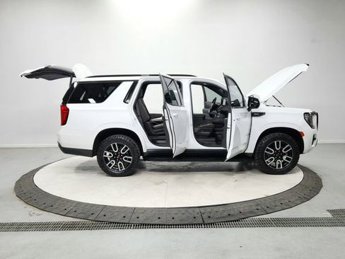 Used 2023 GMC Yukon AT4 image 16