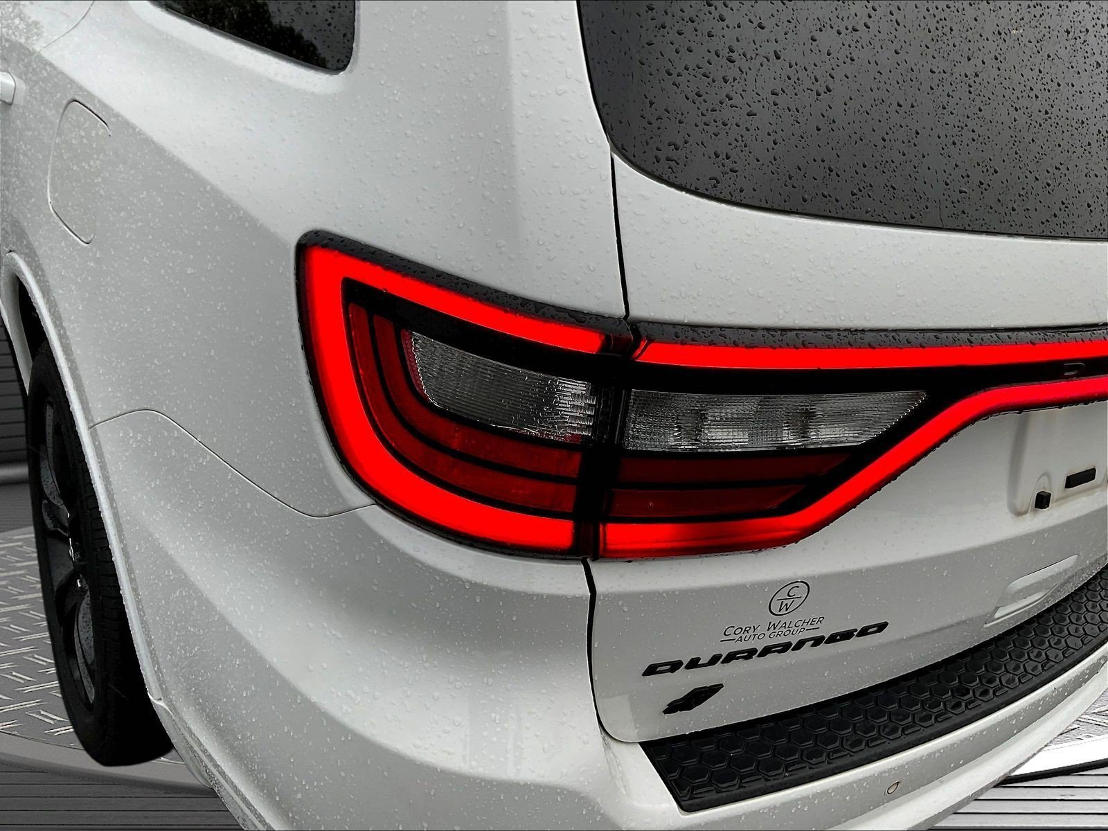 Used 2022 Dodge Durango R/T w/ Blacktop Package AWD/4WD image 21