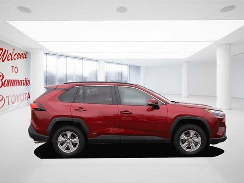 Certified 2025 Toyota RAV4 XLE image 5