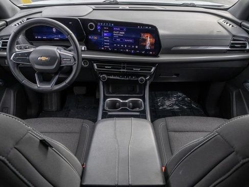 Certified 2024 Chevrolet Traverse LT AWD/4WD image 22
