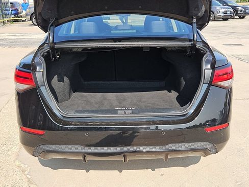 Used 2024 Nissan Sentra SV FWD image 15