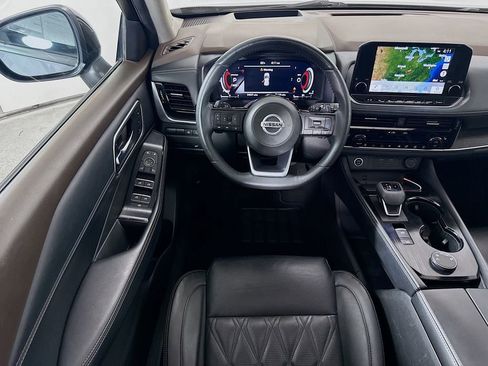 Used 2021 Nissan Rogue Platinum image 22