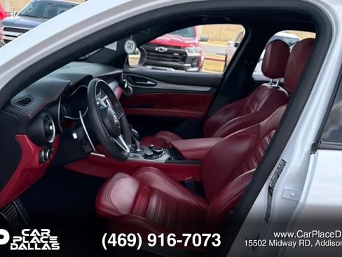Used 2019 Alfa Romeo Stelvio Ti Sport w/ Quick Order Package 22S Sport AWD/4WD image 14
