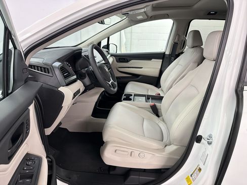 New 2026 Honda Odyssey EX-L image 5