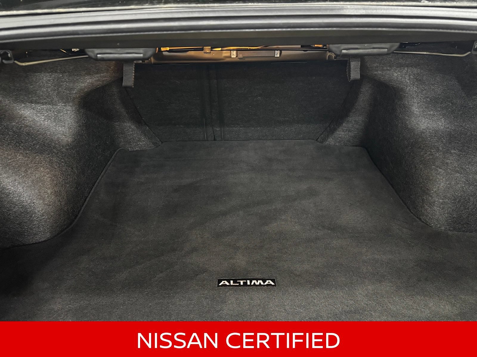 Certified 2024 Nissan Altima 2.5 SR FWD image 43