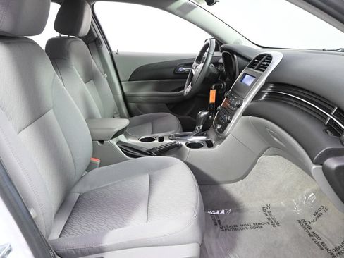Used 2016 Chevrolet Malibu LS FWD image 16