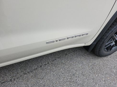 New 2026 GMC Sierra 1500 Pro w/ Graphite Edition image 6