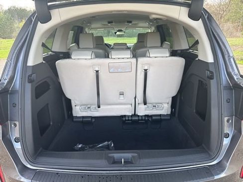 New 2026 Honda Odyssey Touring image 10