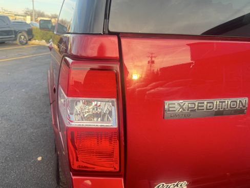 Used 2013 Ford Expedition EL Limited image 37