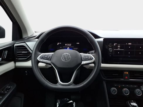 Used 2025 Volkswagen Taos S image 11