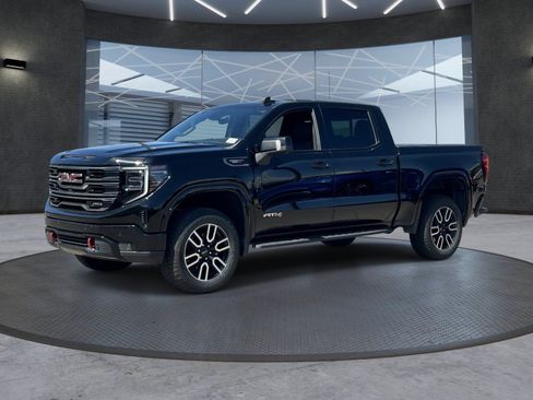 Certified 2025 GMC Sierra 1500 AT4 w/ AT4 Premium Package AWD/4WD image 2