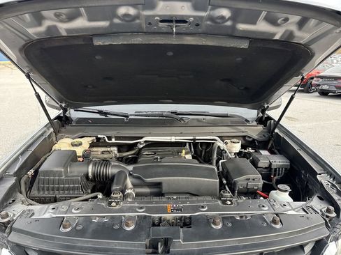 Used 2018 Chevrolet Colorado LT w/ LT Convenience Package image 30