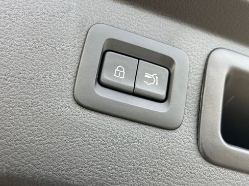 Used 2025 MAZDA CX-50 2.5 Hybrid w/ Premium Plus Pkg image 23