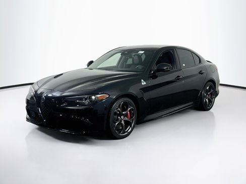 Used 2023 Alfa Romeo Giulia Quadrifoglio RWD image 1