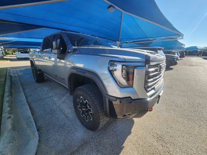 Used 2025 GMC Sierra 2500 AT4X