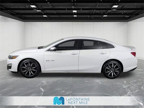 Used 2020 Chevrolet Malibu RS image 2
