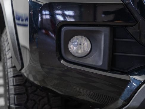 Used 2016 Toyota Tacoma TRD Off-Road w/ Towing Package image 14