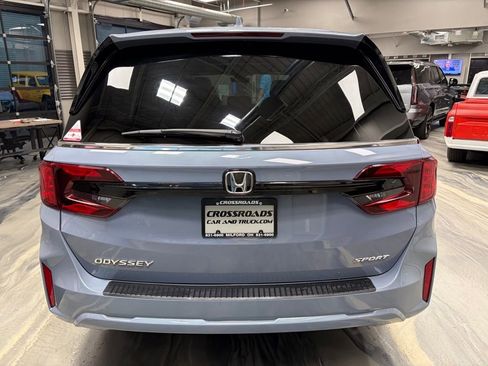 Used 2025 Honda Odyssey Sport-L image 35