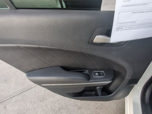 Used 2018 Dodge Charger GT image 26