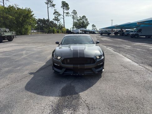 Used 2019 Ford Mustang Shelby GT350 w/ Technology Package RWD image 2