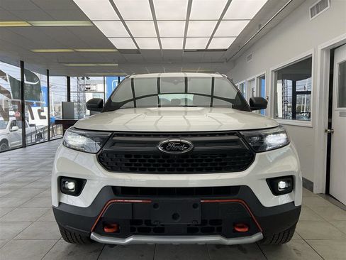 Used 2023 Ford Explorer Timberline image 2