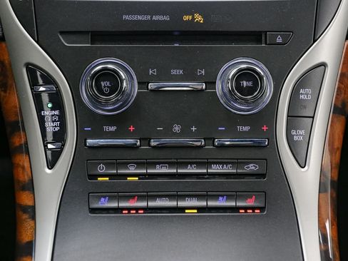 Used 2020 Lincoln Nautilus Reserve w/ Equipment Group 201A image 36