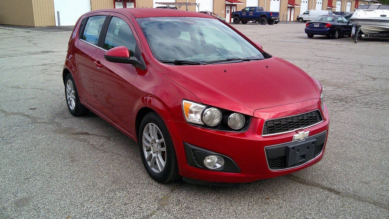 Used 2012 Chevrolet Sonic LT FWD image 3
