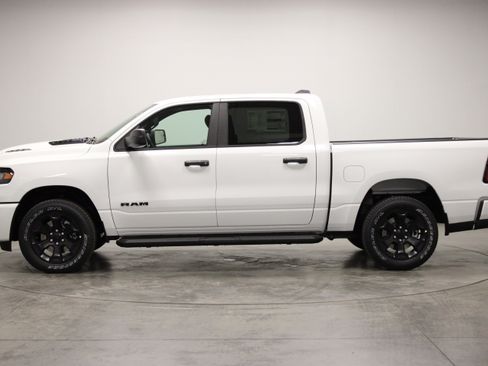 New 2026 RAM 1500 Express AWD/4WD image 5