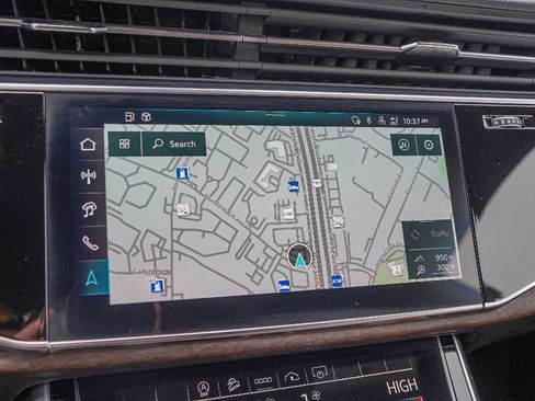 Used 2024 Audi Q8 Premium Plus w/ Premium Plus Package image 15