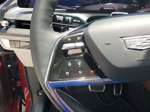 New 2026 Cadillac Vistiq Luxury image 34