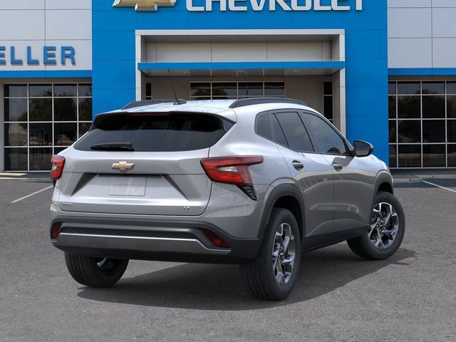 New 2026 Chevrolet Trax LT w/ Driver Confidence Package FWD image 4