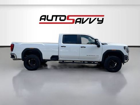 Used 2025 GMC Sierra 2500 Pro w/ 1SA Pro Safety Plus Package AWD/4WD image 8