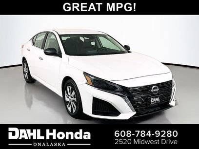 Used 2025 Nissan Altima 2.5 S